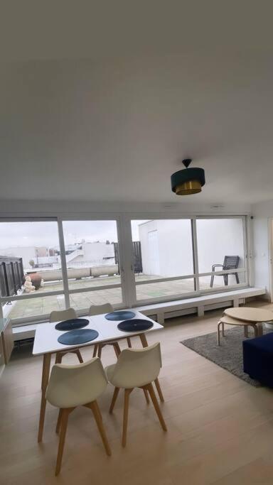 T2 Renove Avec Terrasse Proche Paris Et Disneyland Шам-сюр-Марн Екстер'єр фото
