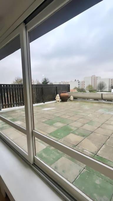 T2 Renove Avec Terrasse Proche Paris Et Disneyland Шам-сюр-Марн Екстер'єр фото